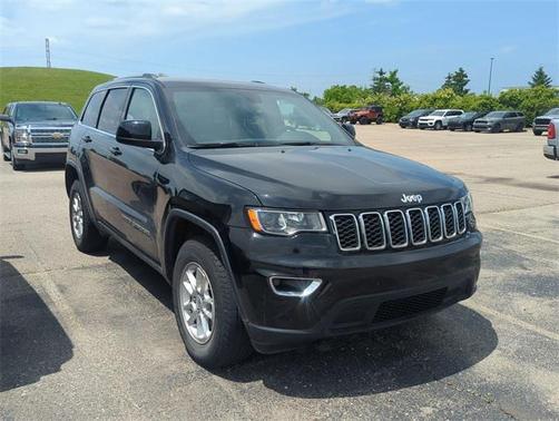 2020 Jeep Grand Cherokee Laredo
