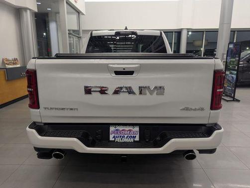 2026 RAM 1500 ST