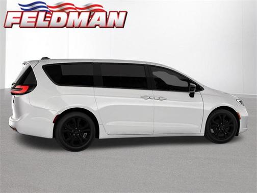 2026 Chrysler Pacifica L
