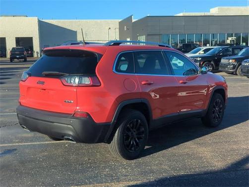 2021 Jeep Cherokee Latitude Lux