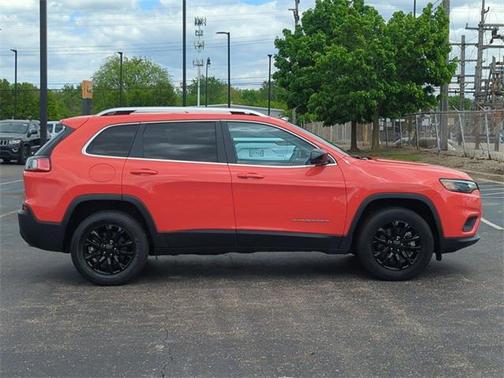 2021 Jeep Cherokee Latitude Lux