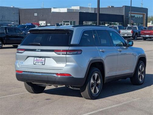 2025 Jeep Grand Cherokee 4xe Base