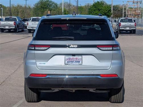 2025 Jeep Grand Cherokee 4xe Base