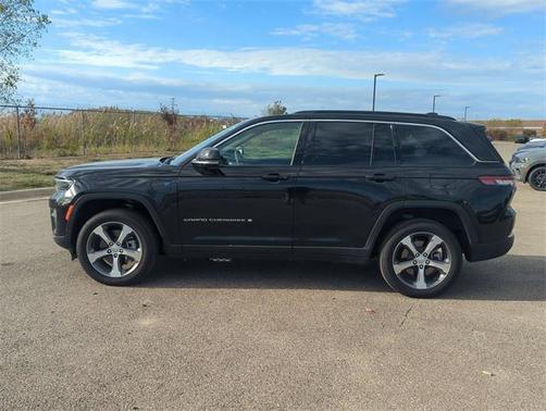 2024 Jeep Grand Cherokee 4xe Base