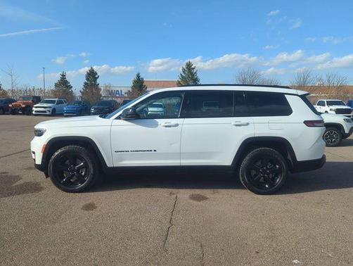2021 Jeep Grand Cherokee L Altitude