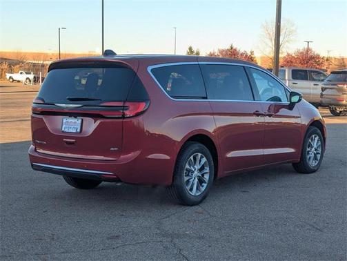2026 Chrysler Pacifica L