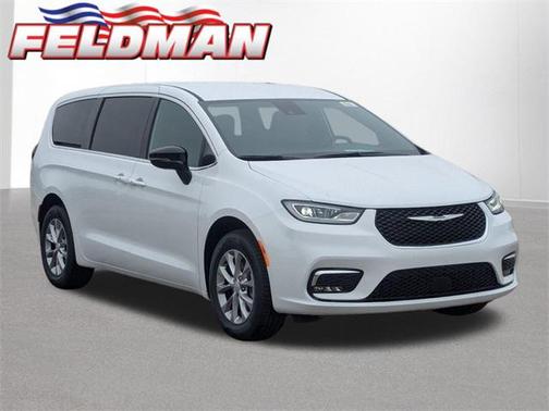 2025 Chrysler Pacifica L