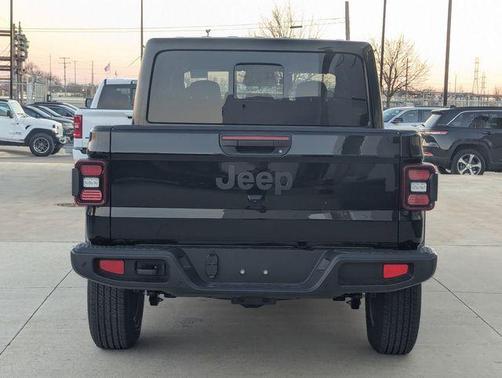 2026 Jeep Gladiator Sport S