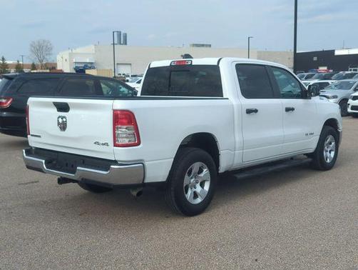Bright White Clearcoat 2023 RAM 1500 Big Horn/Lone Star