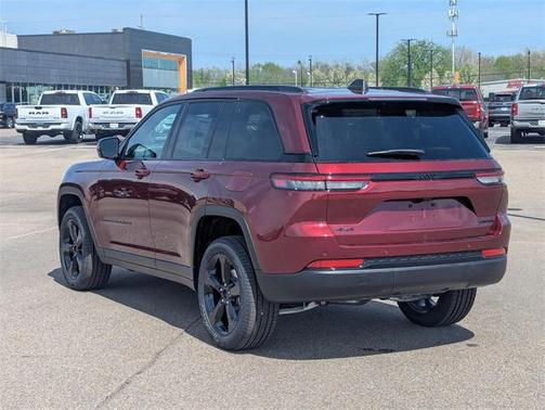 2025 Jeep Grand Cherokee Limited X