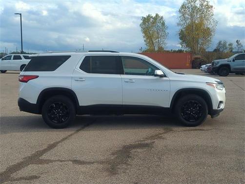 2018 Chevrolet Traverse LT Cloth