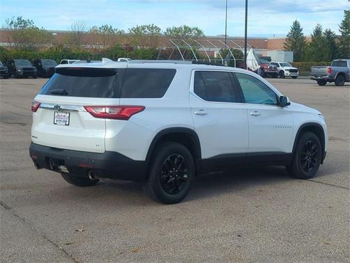 2018 Chevrolet Traverse LT Cloth