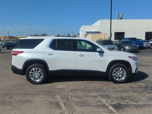 2018 Chevrolet Traverse LT Cloth