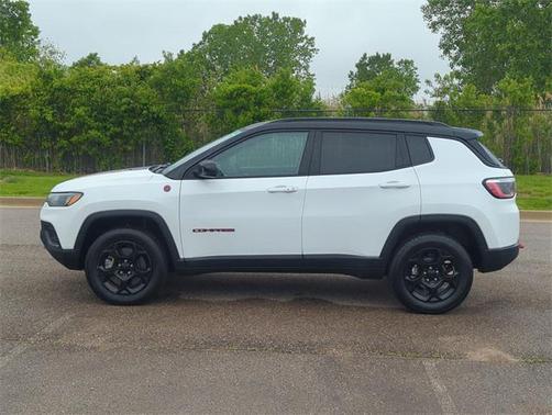 2024 Jeep Compass Trailhawk