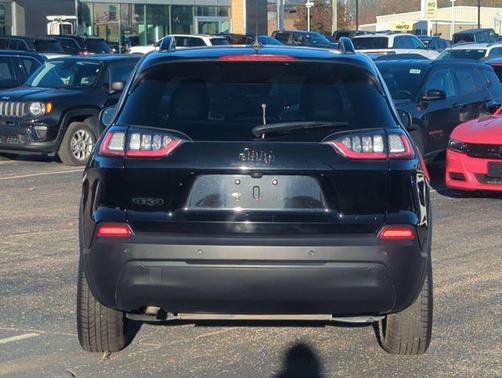 2023 Jeep Cherokee Altitude