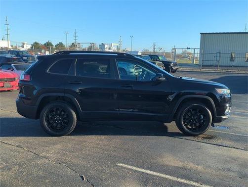 2023 Jeep Cherokee Altitude