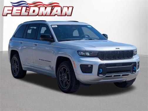 2025 Jeep Grand Cherokee 4xe Anniversary Edition