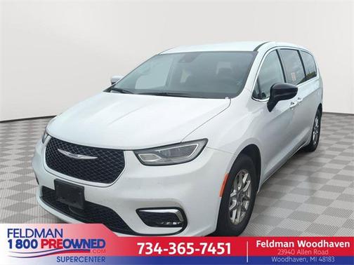 2024 Chrysler Pacifica Touring L