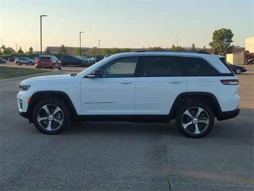 2023 Jeep Grand Cherokee Limited X