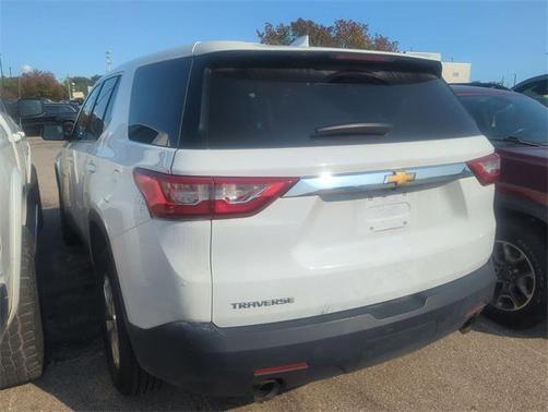2021 Chevrolet Traverse LS