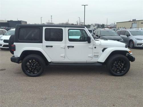 2022 Jeep Wrangler Unlimited 4xe Sahara