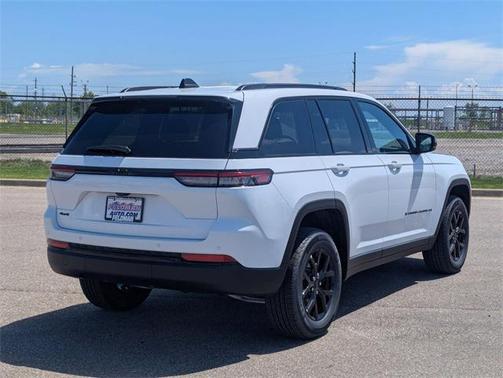 2025 Jeep Grand Cherokee Altitude