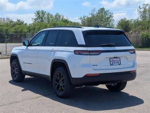 2025 Jeep Grand Cherokee Altitude