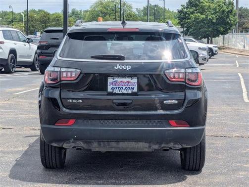 2024 Jeep Compass Latitude Lux