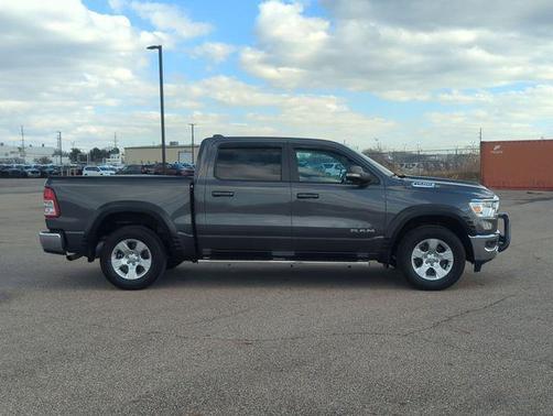 Granite Crystal Metallic Clearcoat 2021 RAM 1500 Big Horn/Lone Star