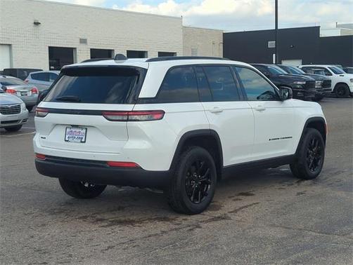 2024 Jeep Grand Cherokee Altitude