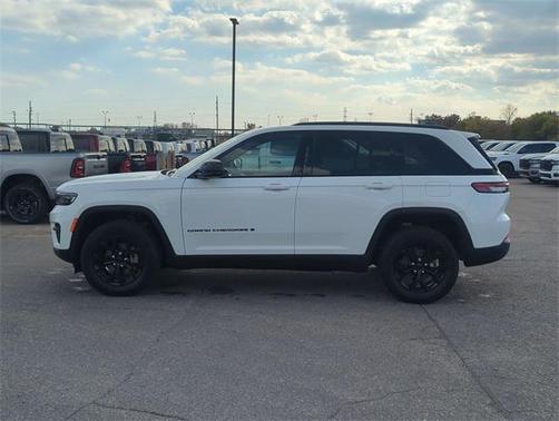 2024 Jeep Grand Cherokee Altitude
