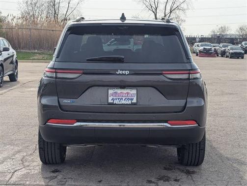 2025 Jeep Grand Cherokee 4xe Base