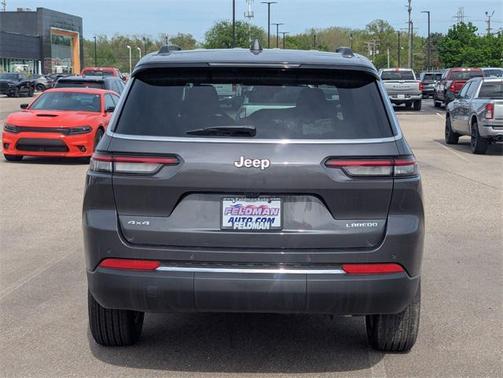2025 Jeep Grand Cherokee Laredo