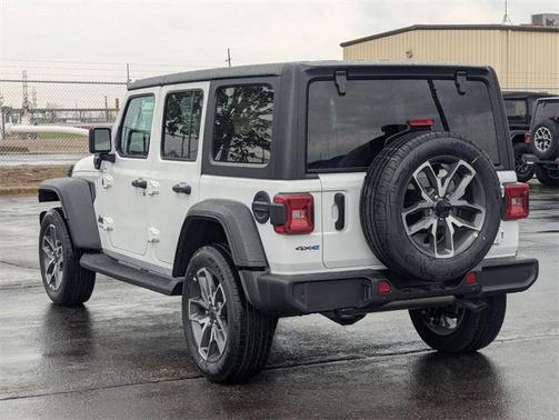 2025 Jeep Wrangler 4xe Sport S
