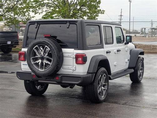 2025 Jeep Wrangler 4xe Sport S