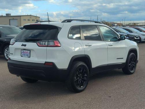 2023 Jeep Cherokee Altitude