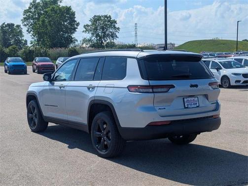 2025 Jeep Grand Cherokee Limited X