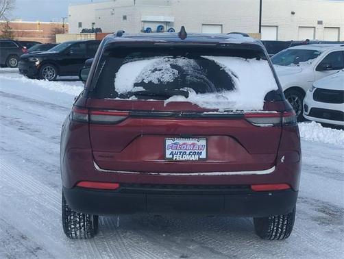 2024 Jeep Grand Cherokee Altitude