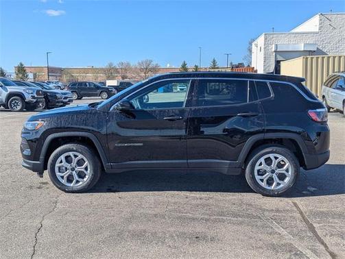 2025 Jeep Compass Sport