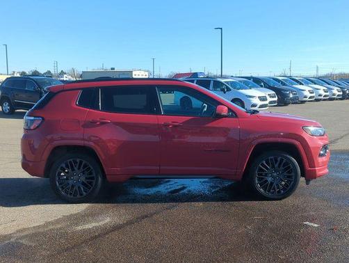 2022 Jeep Compass (RED) Edition 4x4