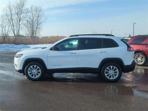 2022 Jeep Cherokee Latitude Lux