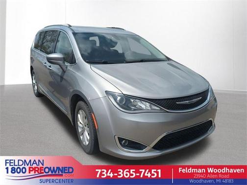 2018 Chrysler Pacifica Touring-L