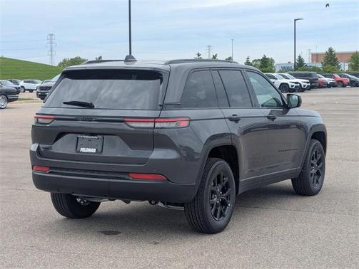 2025 Jeep Grand Cherokee Altitude