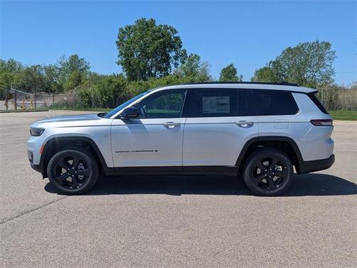 2025 Jeep Grand Cherokee Limited X