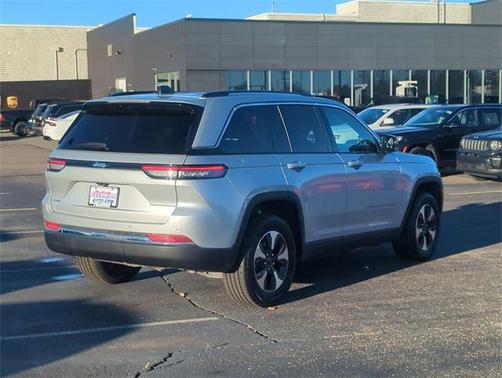 2024 Jeep Grand Cherokee 4xe Base