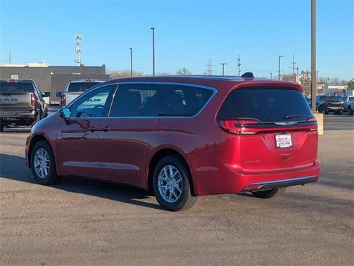 2026 Chrysler Pacifica L