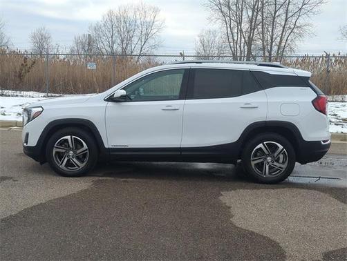 2021 GMC Terrain SLT