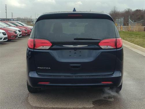 2017 Chrysler Pacifica Touring