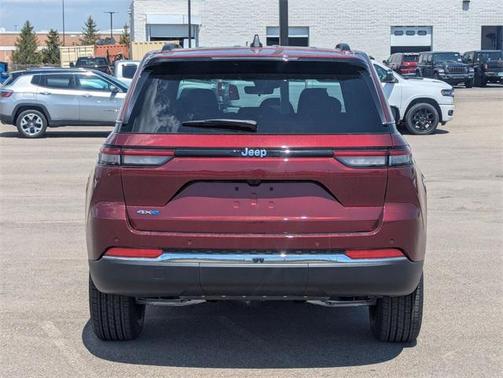 2025 Jeep Grand Cherokee 4xe Base