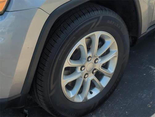 2021 Jeep Grand Cherokee Laredo
